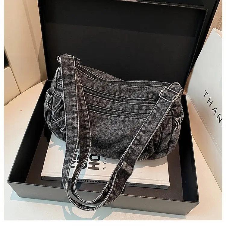 Vintage Denim Shoulder Bag for Women Large Capacity Commuting — feature 47