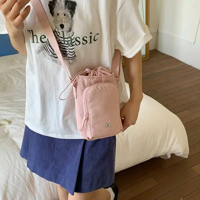 Nylon Shoulder Bag for Women, Water Bottle & Mobile Carry - Image 10