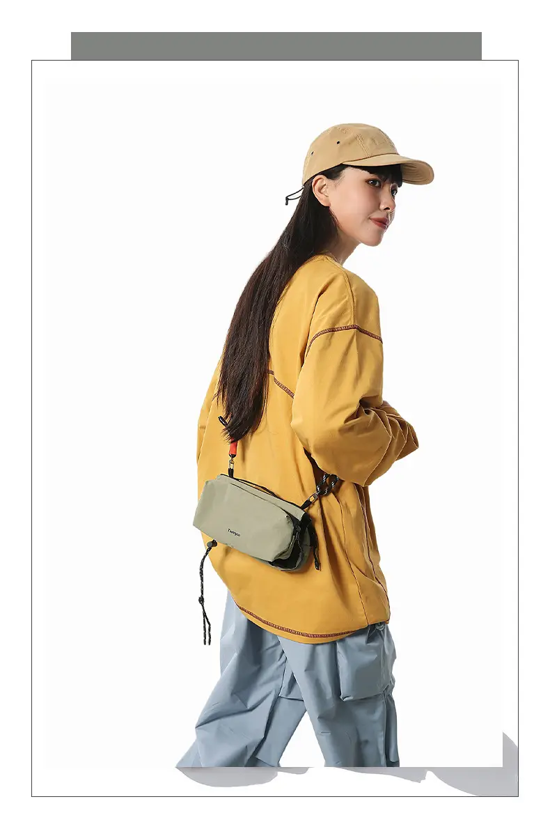 Lightweight Cross-border Couple Shoulder Bag 2025 New — feature 7