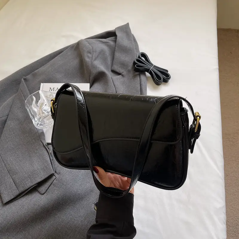 2025 New High-End Textured Handbags Solid Color Single Shoulder Crossbody Commuter Women's Bag - Image 8