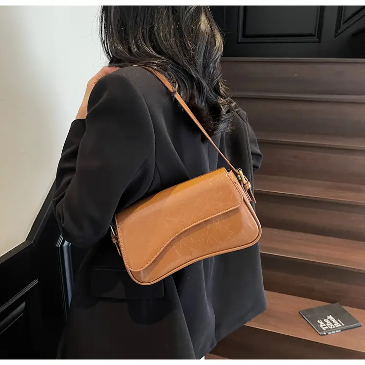 2025 New High-End Textured Handbags Solid Color Single Shoulder Crossbody Commuter Women's Bag — feature 20