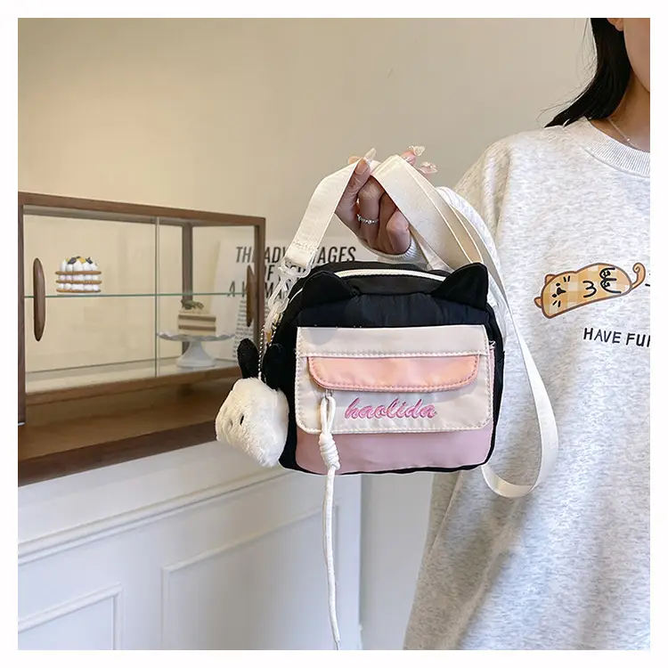 Cat Ear Korean Style Crossbody Bag Pink Black — feature 9