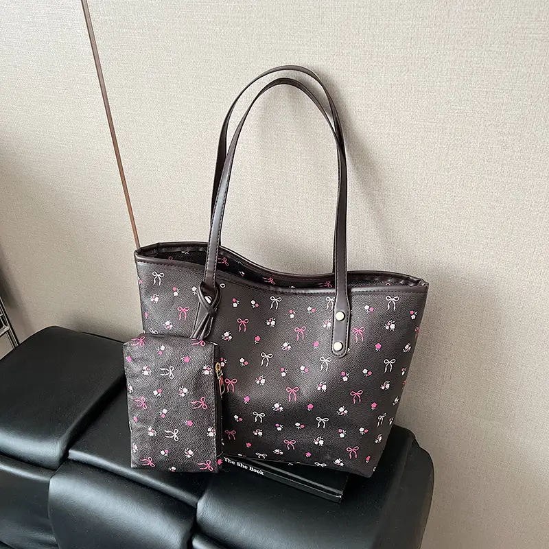 Pink Flamingo Print Women's Tote Bag - Image 6