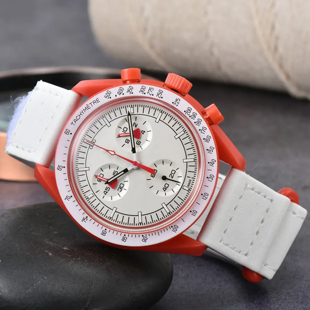Men's White Quartz Watch with 6-Pin Dial - Image 11