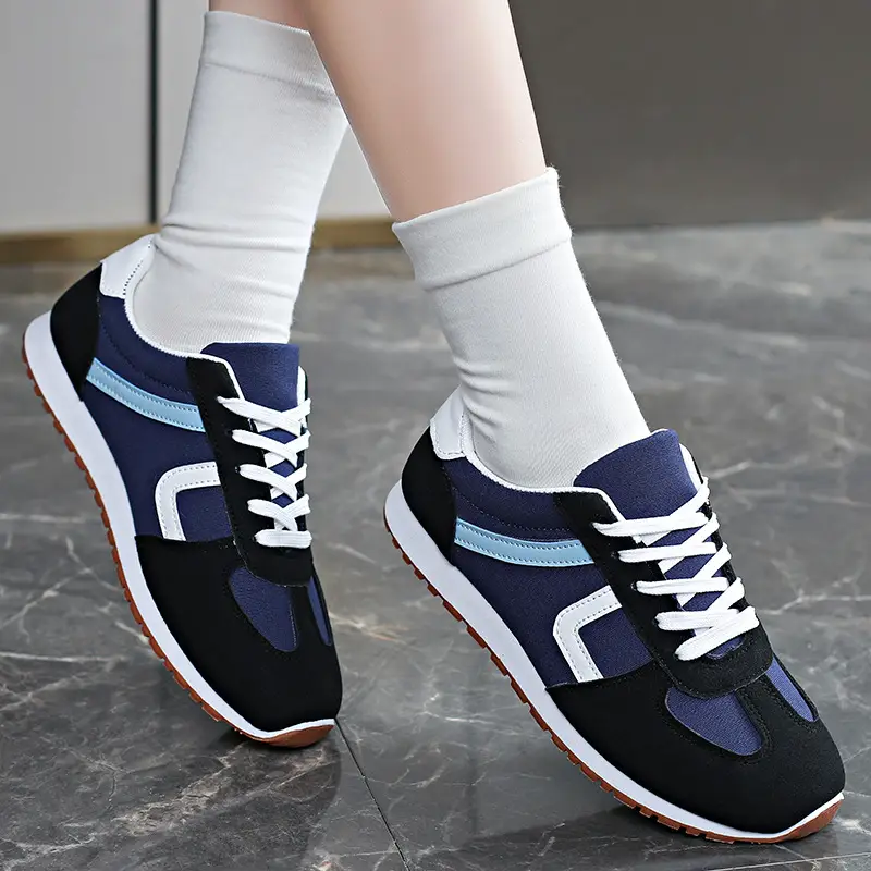 2026 New Style Women's White Sneakers, Flat, Lightweight, Breathable, Versatile, Fashionable Casual Shoes, Simple Style Sports Shoes - Image 6