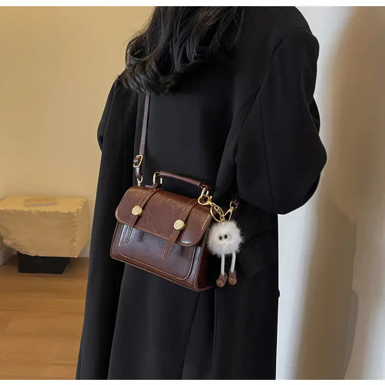 2023 Winter New Retro One-Shoulder Crossbody Bag Brown — feature 13