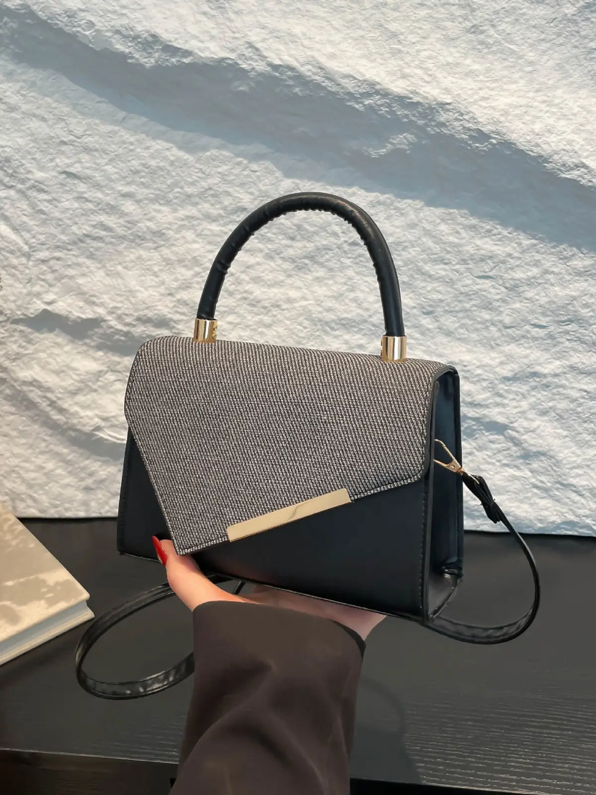 White Square Handheld Bag for Women - Image 9