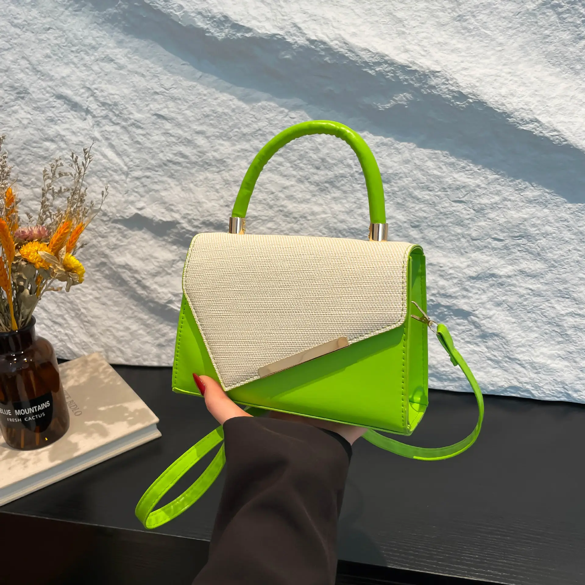 White Square Handheld Bag for Women - Image 3