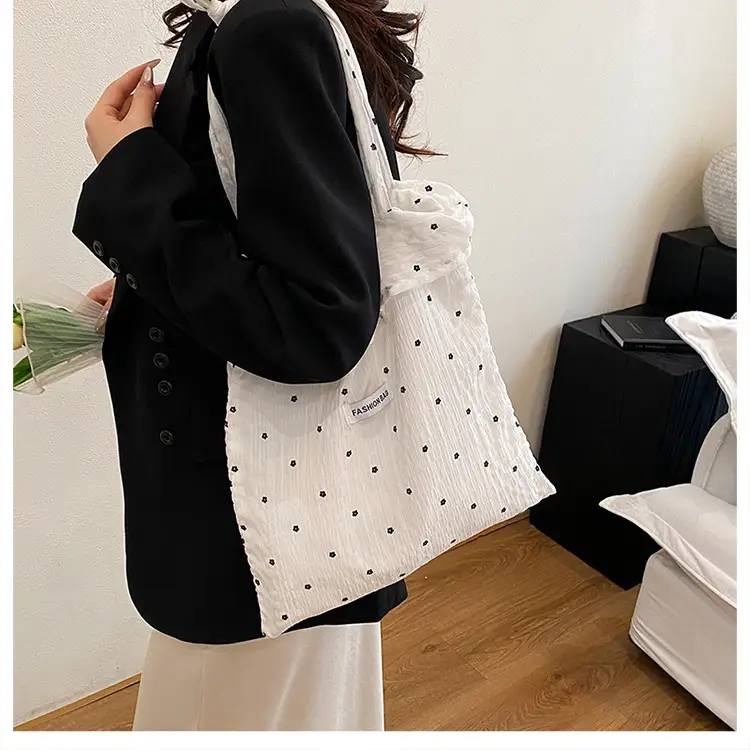 Sweet Chiffon Ruffled Shoulder Bag for Women — feature 11