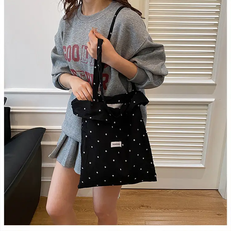 Sweet Chiffon Ruffled Shoulder Bag for Women — feature 18