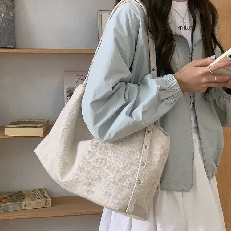 White Canvas Lazy Style Shoulder Bag for College Students - Image 6