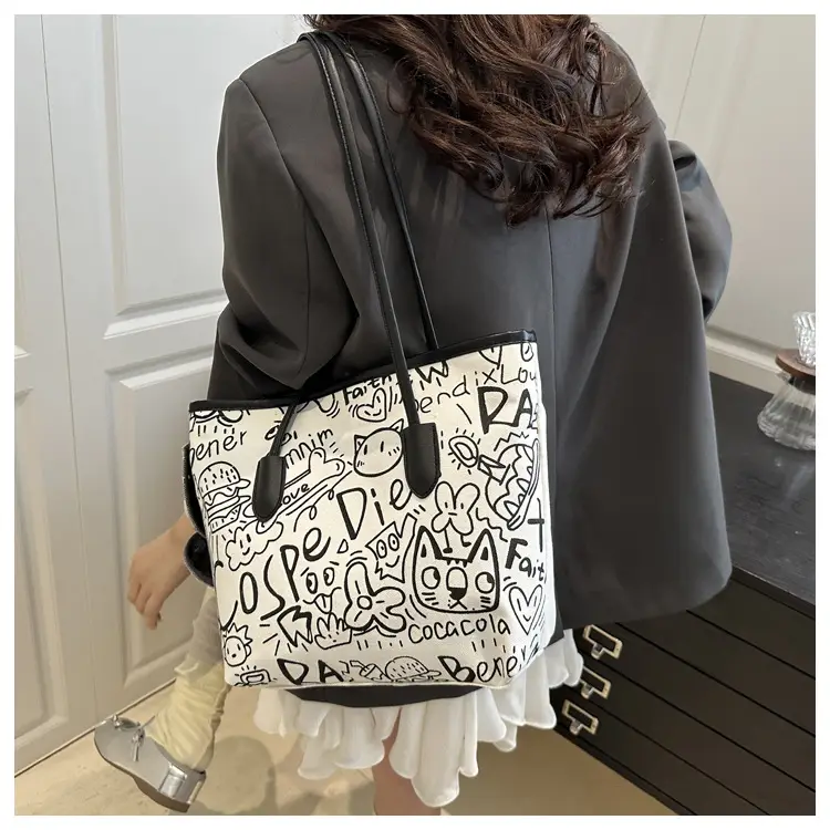 Women's Underarm Bag with Graffiti Print 2025 — feature 16