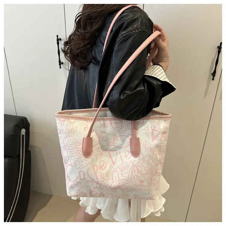 Women's Underarm Bag with Graffiti Print 2025 — feature 26