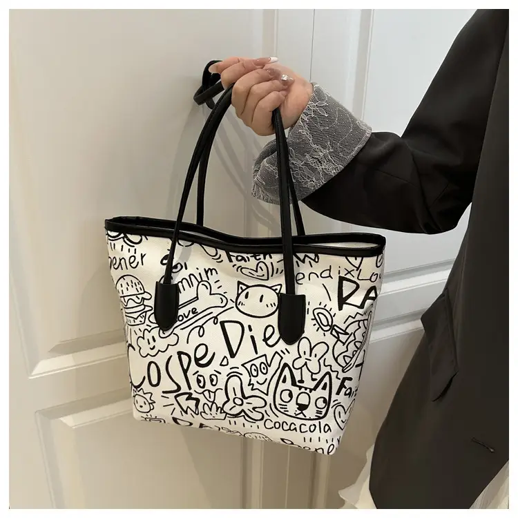 Women's Underarm Bag with Graffiti Print 2025 — feature 8