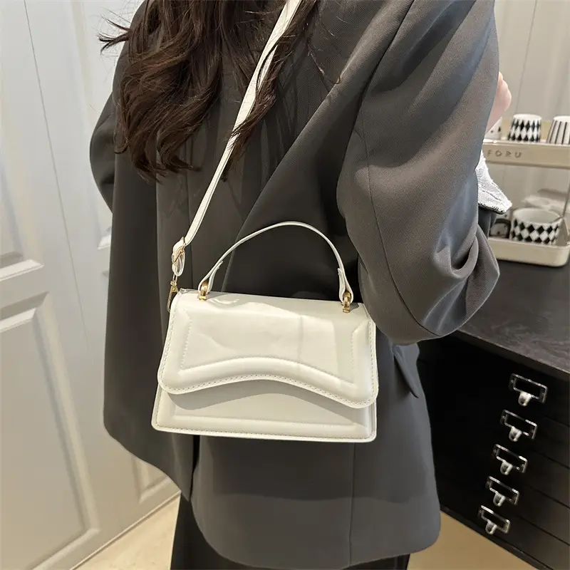 Black Women's Casual Shoulder Bag 2025 Summer