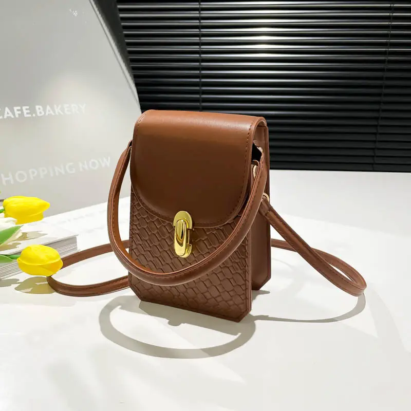 2025 Spring Summer Buckle Shoulder Bag for Women - Image 6