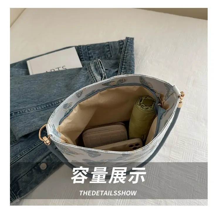 Women Jacquard Canvas Shoulder Bag Blue Paisley 2026 - Image 6