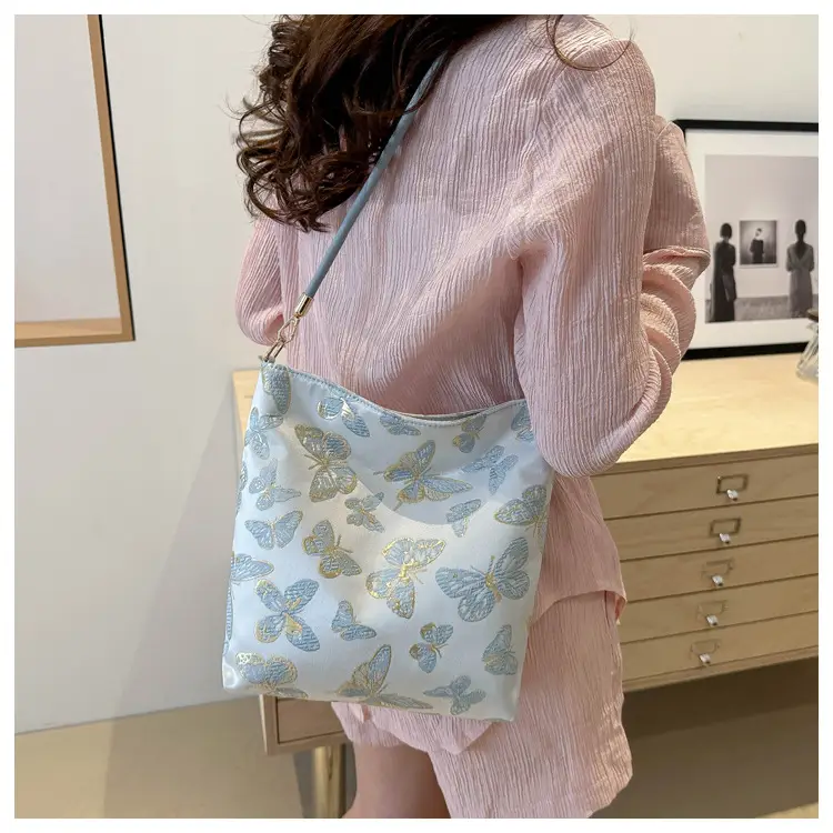 Women Jacquard Canvas Shoulder Bag Blue Paisley 2026 — feature 12