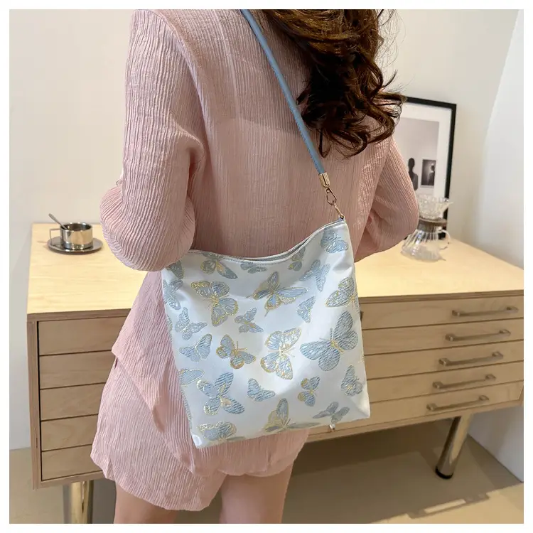 Women Jacquard Canvas Shoulder Bag Blue Paisley 2026 — feature 25