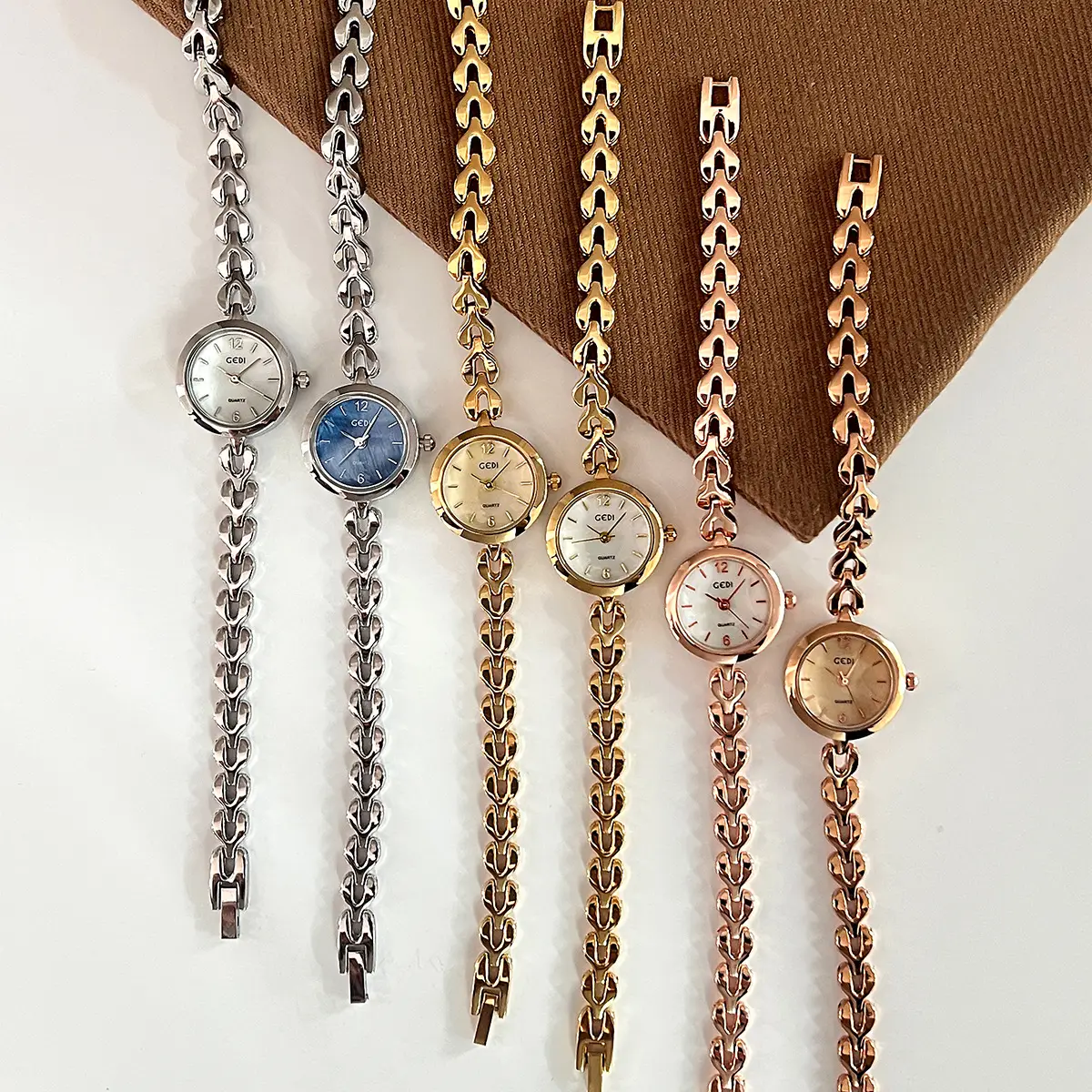 Goldie Women's Rose Gold Chain Watch with White Dial - Image 8