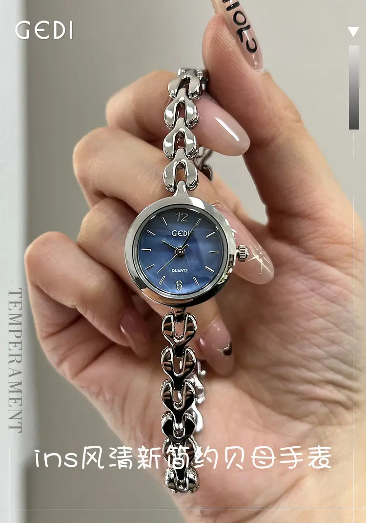 Goldie Women's Rose Gold Chain Watch with White Dial — feature 2