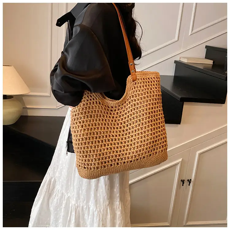 Women's Hollow Knitted Shoulder Bag Summer 2025 — feature 11