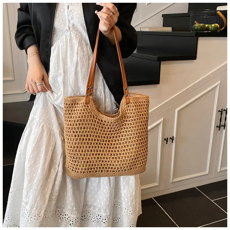 Women's Hollow Knitted Shoulder Bag Summer 2025 — feature 12
