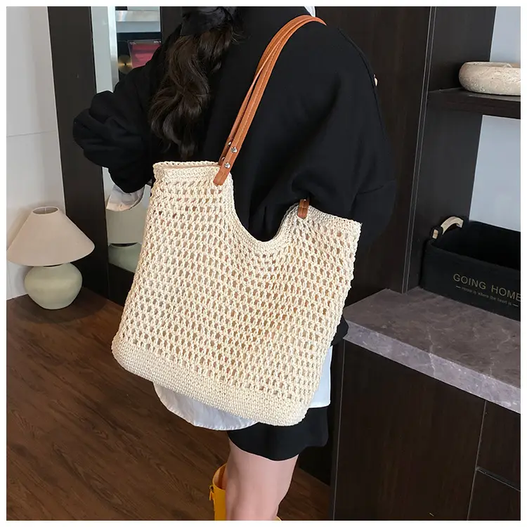 Women's Hollow Knitted Shoulder Bag Summer 2025 — feature 8
