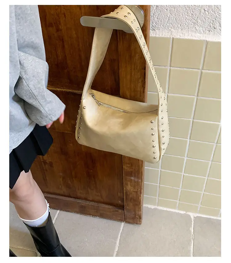 Retro Rivet Shoulder Bag for Women Soft Leather Casual Crossbody — feature 11