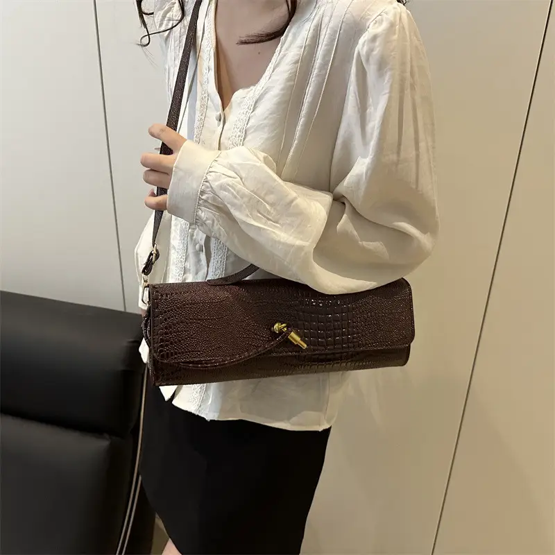 Red Croc Leather Crossbody Bag for Women 2025 - Image 7