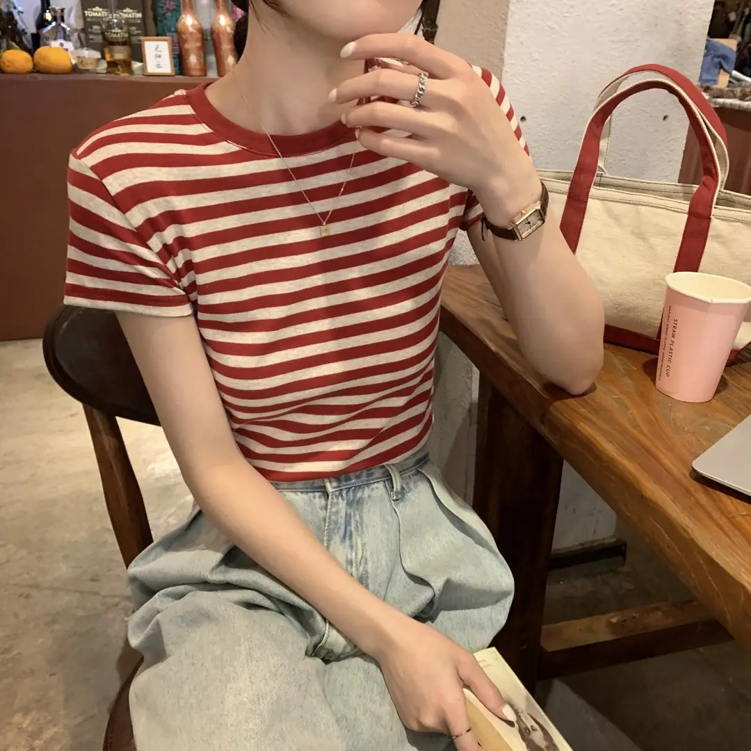 Korean Style Right Shoulder Stripesd Round Neck Short-Sleeved T-Shirt for Women 2025 Summer New Korean Style Fashion Versatile Niche Top Trend — feature 15