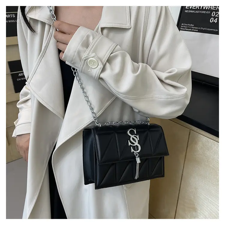Blue Chain Crossbody Bag for Women — feature 15