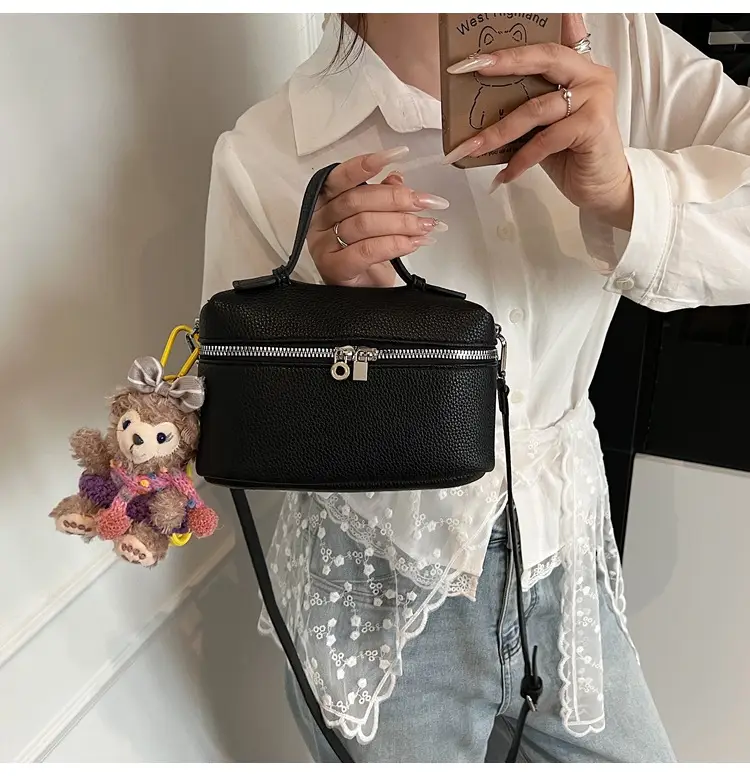 Black Crossbody Bag Women 2025 Stylish Leather Zippered — feature 29