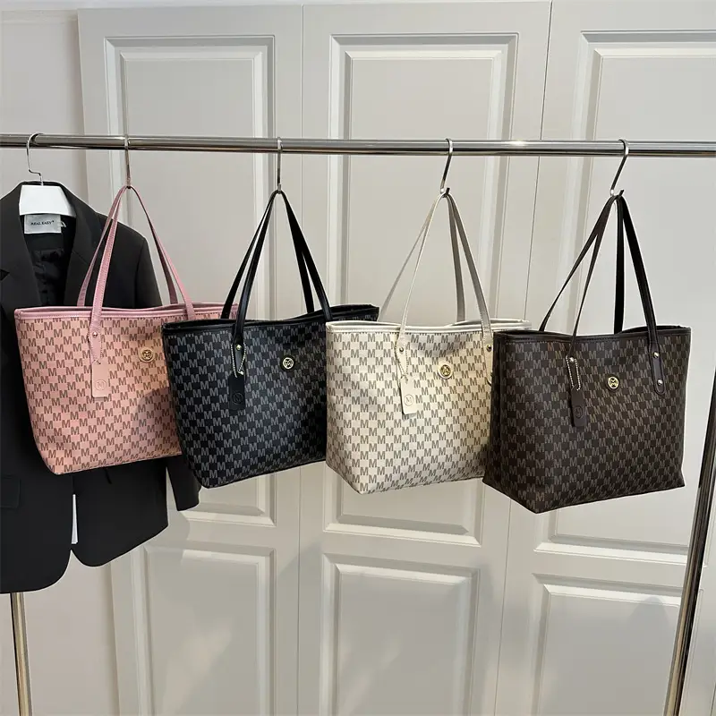 Trendy Checkered Women's Shoulder Bag Large Capacity - Image 6