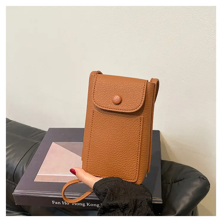 Red Leather Shoulder Crossbody Bag for Women 2025 — feature 22