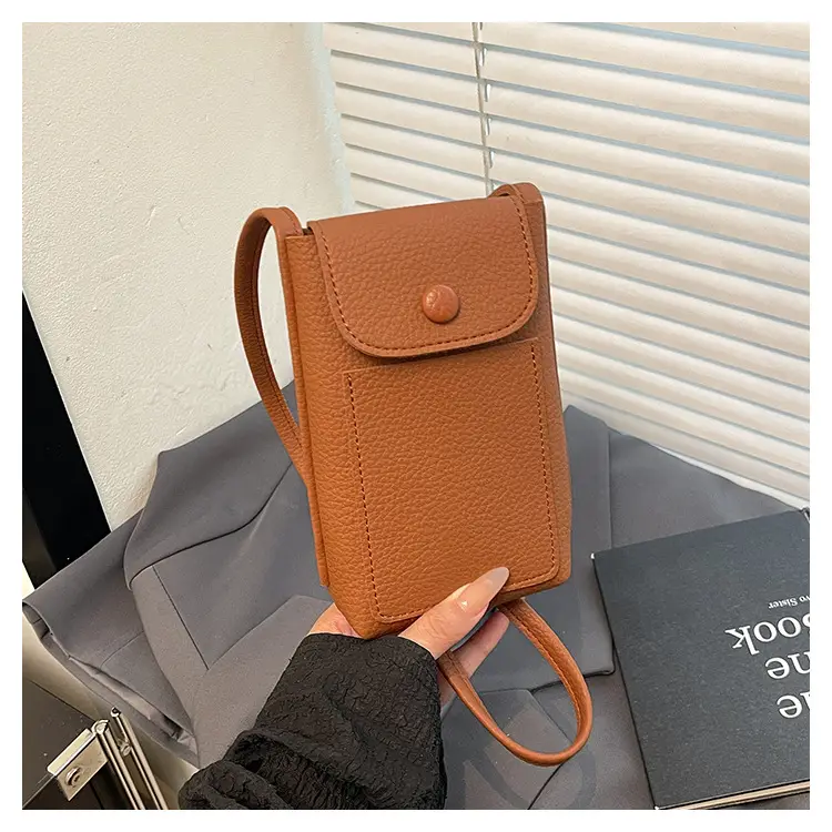 Red Leather Shoulder Crossbody Bag for Women 2025 — feature 23