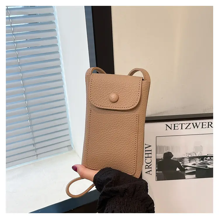 Red Leather Shoulder Crossbody Bag for Women 2025 — feature 41