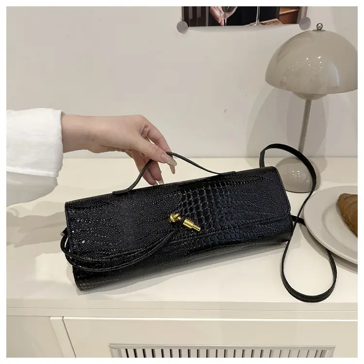 Red Croc Leather Shoulder Bag for Women 2025 — feature 33