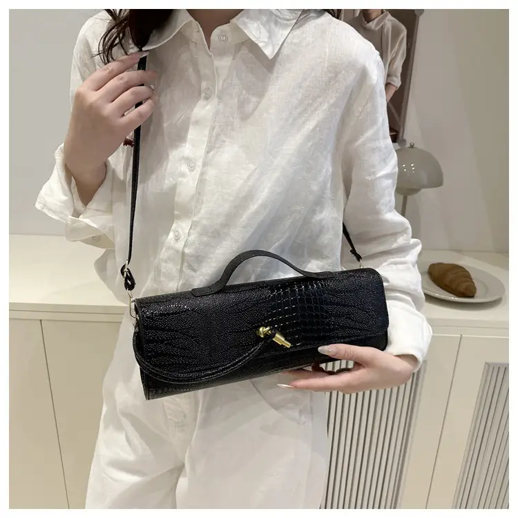 Red Croc Leather Shoulder Bag for Women 2025 — feature 36