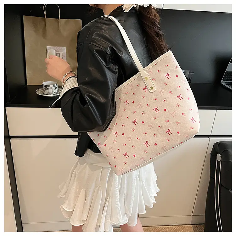 Women Printed Crossbody Tote Bag Large Capacity Sweet Design — feature 15
