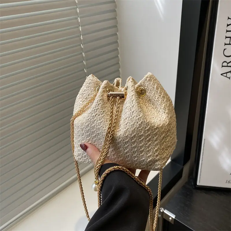 Women Drawstring Straw Chain Bag Gold 2025 - Image 3
