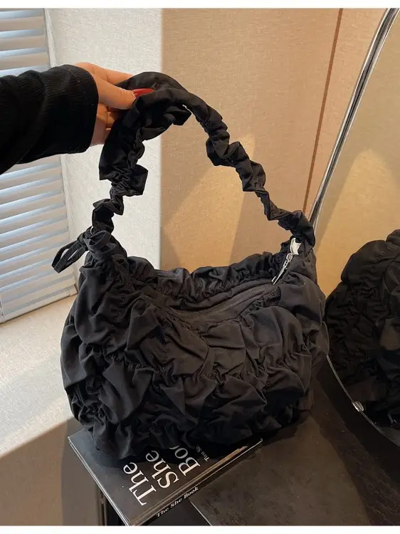 Black Pleated Bubble Tote Bag for Girls 2026 - Image 6