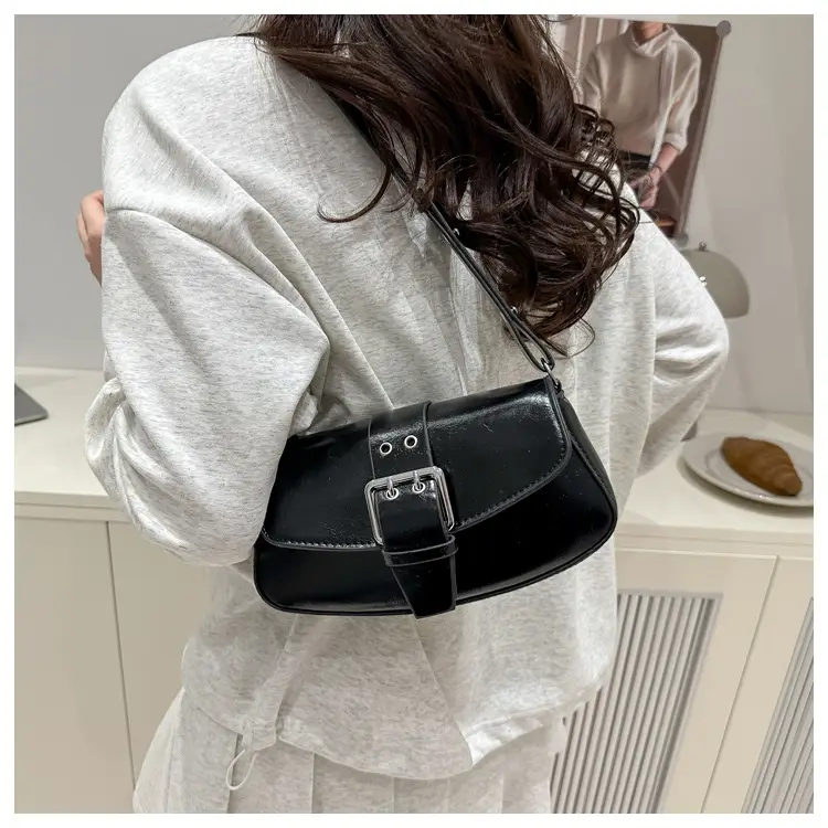 Elegant White Crossbody Bag for Women 2025 — feature 21