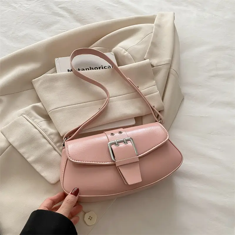 Elegant White Crossbody Bag for Women 2025 - Image 3