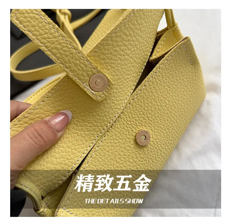 Red Niche Design Shoulder Crossbody Bag for Women — feature 3