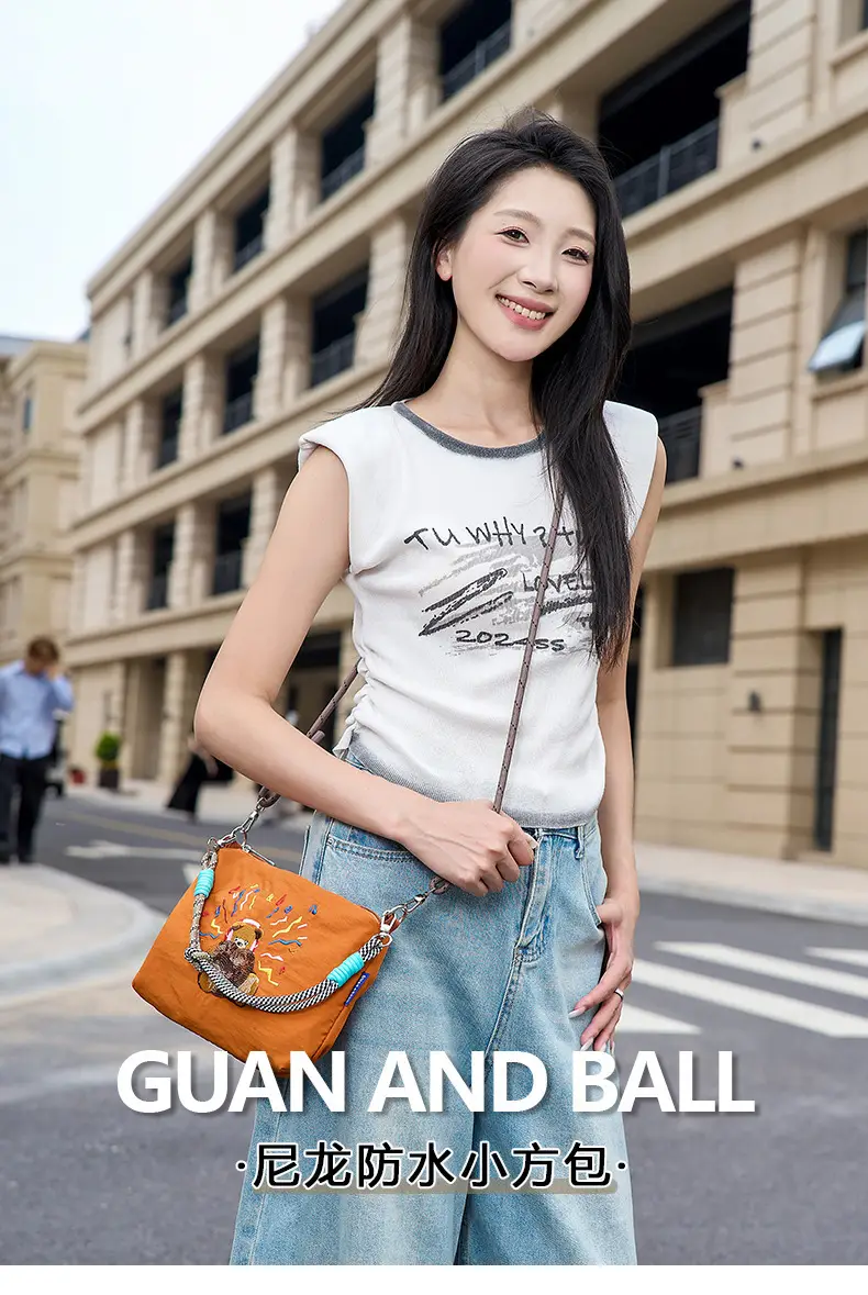 Japanese Embroidered Waterproof Shoulder Bag for Women — feature 1