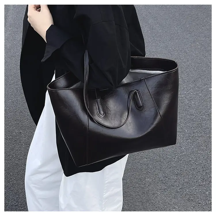 Women Large Leather Shoulder Bag Brown Black — feature 13