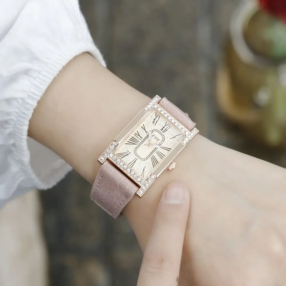 Luxury Square Watch for Girls with Diamond & Roman Numeral Design - Image 7