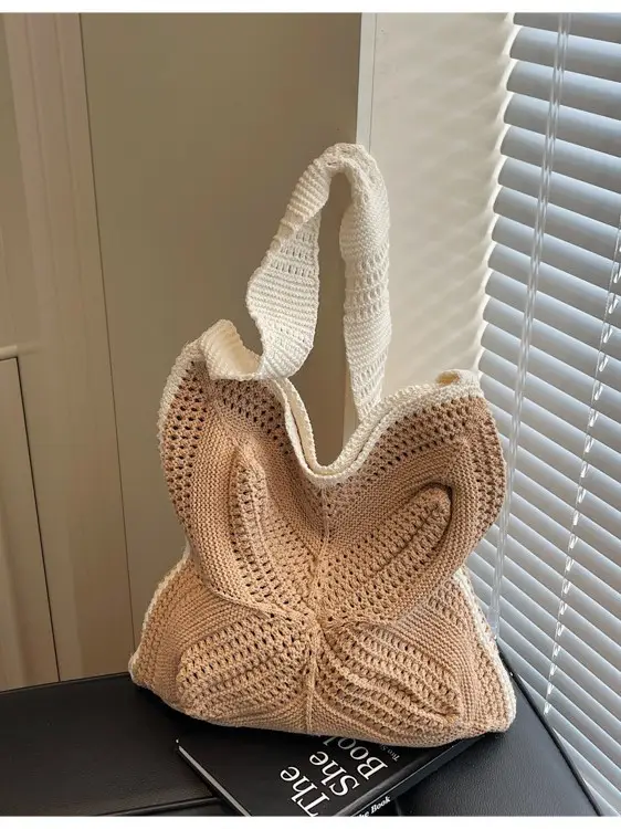 Women's Cross-Crochet Hollow Square Tassel Bag - Image 5