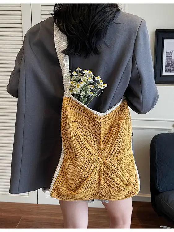 Women's Cross-Crochet Hollow Square Tassel Bag - Image 6